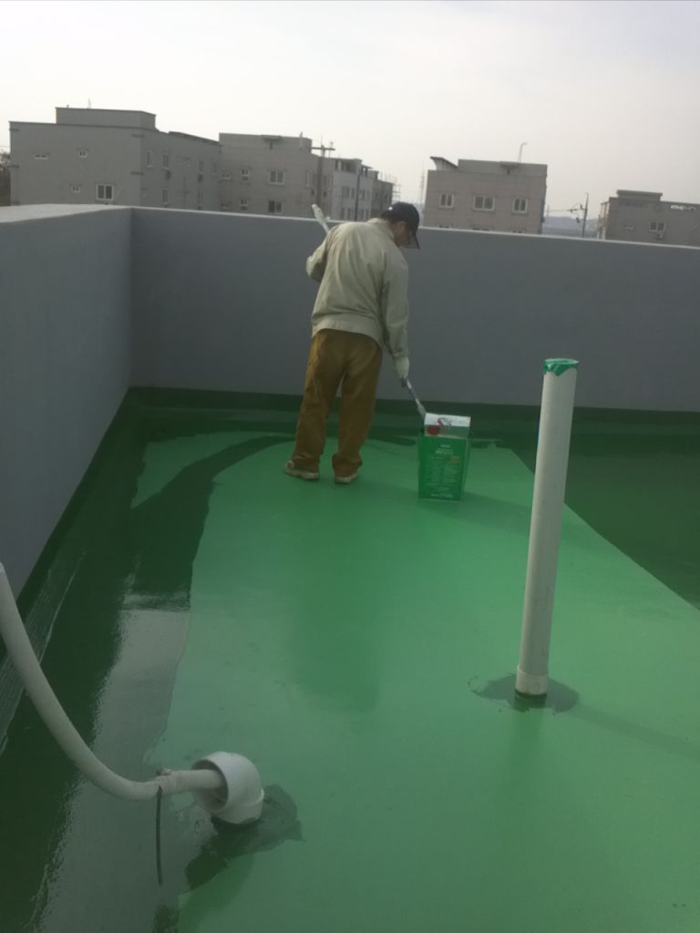 옥상방수 상도 작업 사진입니다.